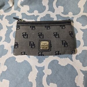 Dooney & BOURKE  monogram Keychain wallet